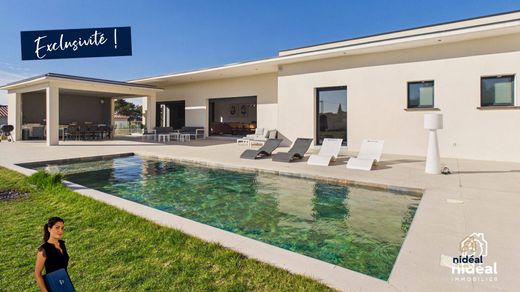 Luxus-Haus in Nîmes, Gard