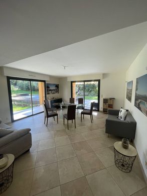 Daire Saint-Raphaël, Var