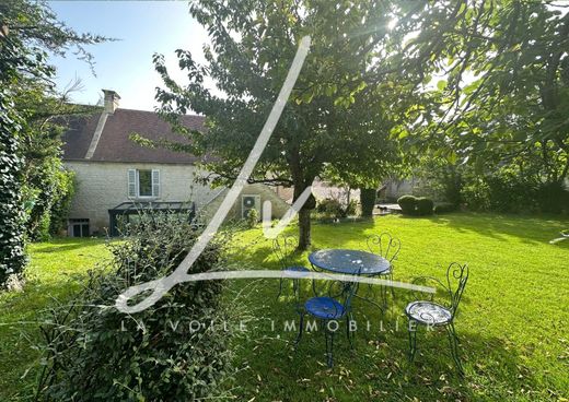 Luxury home in Colomby-sur-Thaon, Calvados