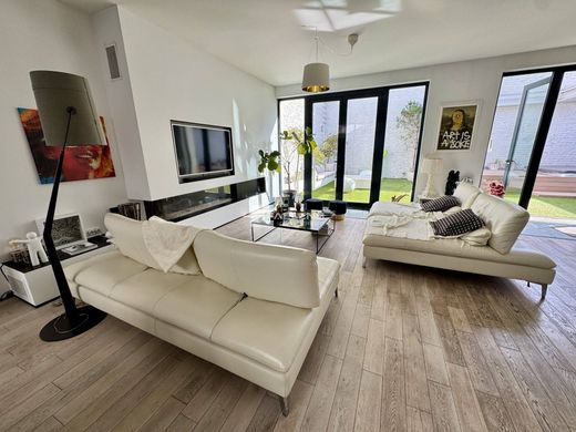 套间/公寓  里尔, North