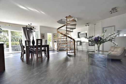 Luxury home in Créteil, Val-de-Marne