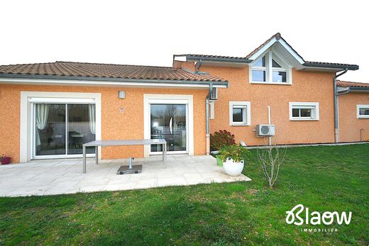 Luxury home in Saint-Romain-de-Jalionas, Isère