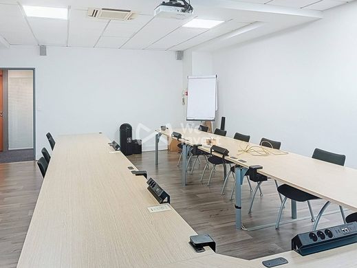 Biuro w Magny-le-Hongre, Seine-et-Marne