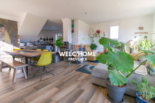 Luxury home in Rians, Var