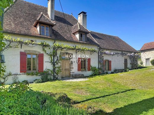 Casa di lusso a Mary, Saône-et-Loire
