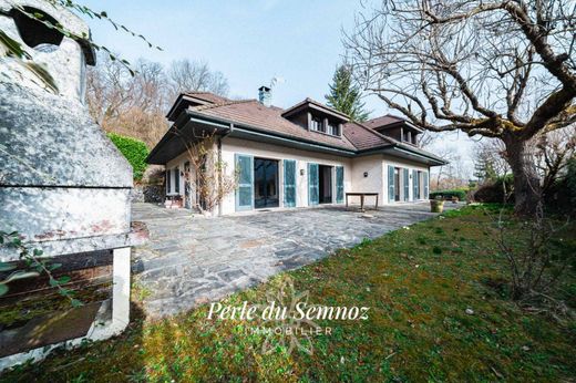 Casa de lujo en Seynod, Alta Saboya