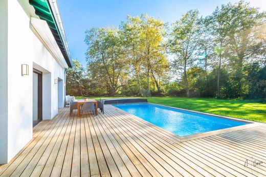 Luxury home in Ahetze, Pyrénées-Atlantiques