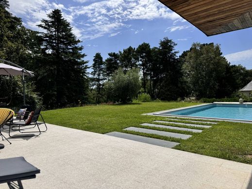 Orvault, Loire-Atlantiqueの高級住宅