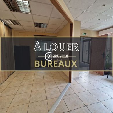 Biuro w Épron, Calvados