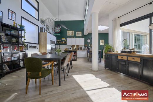 Casa di lusso a Clamart, Hauts-de-Seine