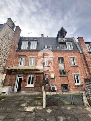 Wohnkomplexe in Soissons, Aisne