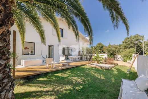 Luxe woning in Boucau, Pyrénées-Atlantiques