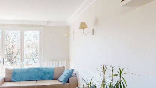 Casa de luxo - Saint-Denis-en-Val, Loiret