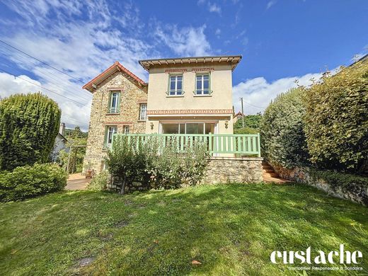 Luxe woning in Saint-Leu-la-Forêt, Val d'Oise