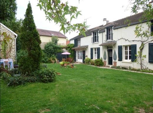 منزل ﻓﻲ Limours, Essonne