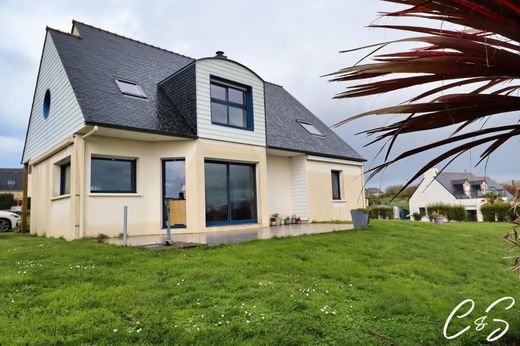 Luxury home in Primelin, Finistère