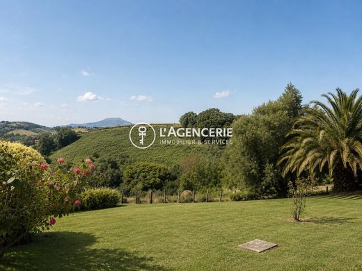 Luxury home in Espelette, Pyrénées-Atlantiques