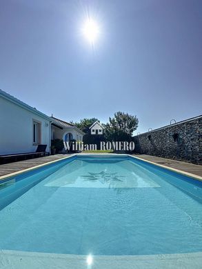 豪宅  Sainte-Pazanne, Loire-Atlantique