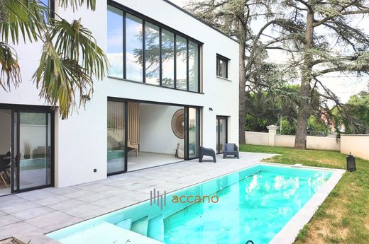 Luxus-Haus in Caluire-et-Cuire, Rhône