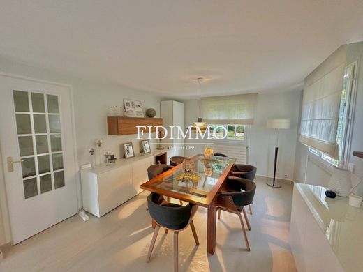 호화 저택 / Chennevières-sur-Marne, Val-de-Marne