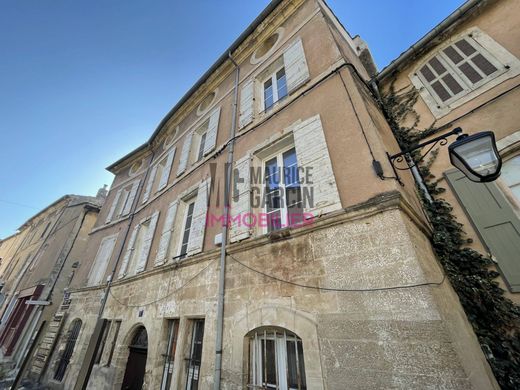 Residential complexes in Bonnieux, Vaucluse