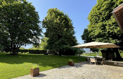 Casa di lusso a Charnècles, Isère