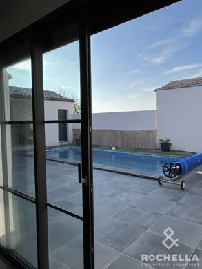 Luxe woning in Dompierre-sur-Mer, Charente-Maritime