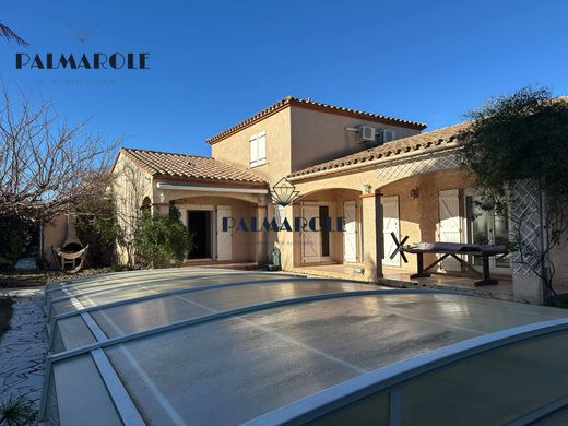 Luxury home in Perpignan, Pyrénées-Orientales