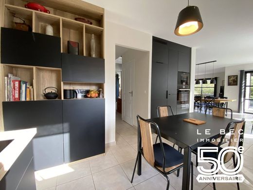 Luxury home in Sarzeau, Morbihan