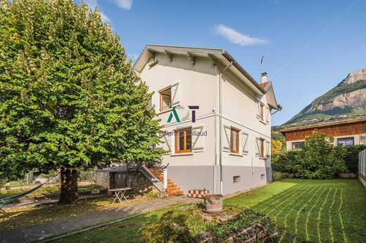 Luxury home in Meylan, Isère