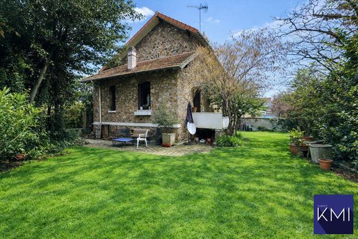 Maison de luxe à Bagneux, Hauts-de-Seine