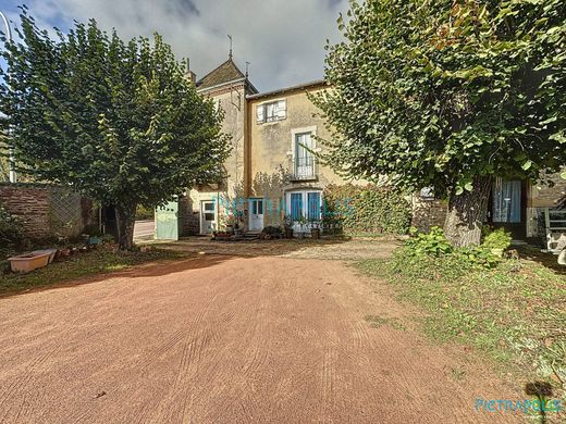 Luxury home in Mâcon, Saône-et-Loire