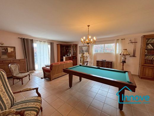 Luxury home in Seysses, Upper Garonne