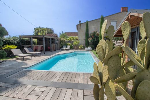 Luxe woning in Libourne, Gironde