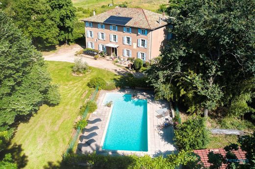 Luxus-Haus in Pact, Isère