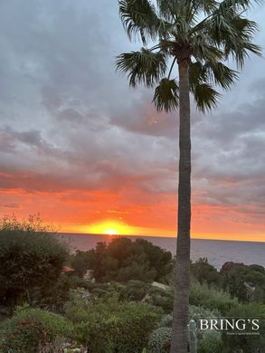 ‏בתי יוקרה ב  Saint-Raphaël, Var