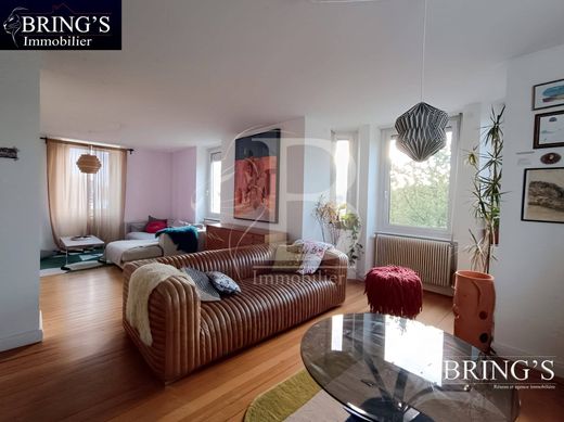 Πολυτελή κατοικία σε Brunstatt, Haut-Rhin