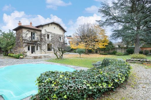 Maison de luxe à Caluire-et-Cuire, Rhône