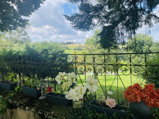 Luxury home in La Fouillouse, Loire