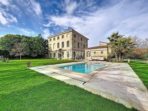 Luksusowy dom w Uzès, Gard