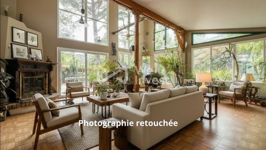 Элитный дом, Châtenay-Malabry, Hauts-de-Seine