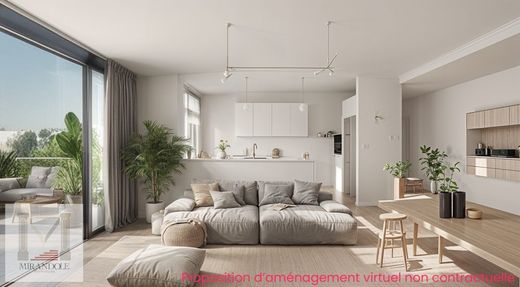 Appartamento a Villeneuve-Loubet, Alpi Marittime