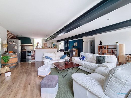 Apartment in Vienne, Isère