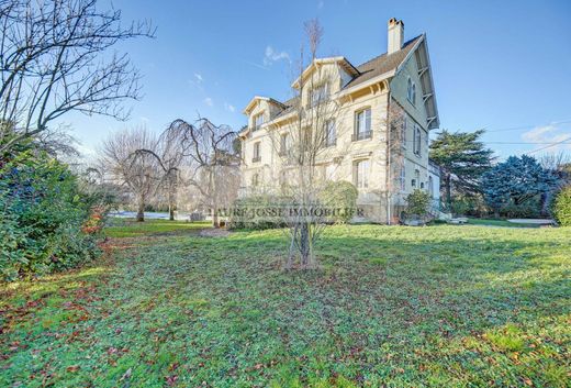 Casa di lusso a Le Vésinet, Yvelines