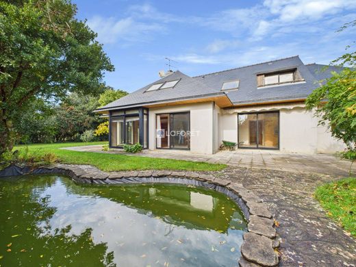 豪宅  Fouesnant, Finistère