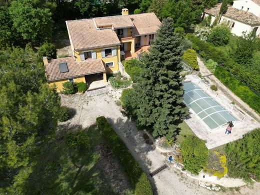 Luxury home in Mérindol, Vaucluse