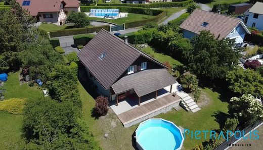 Luxury home in Ségny, Ain