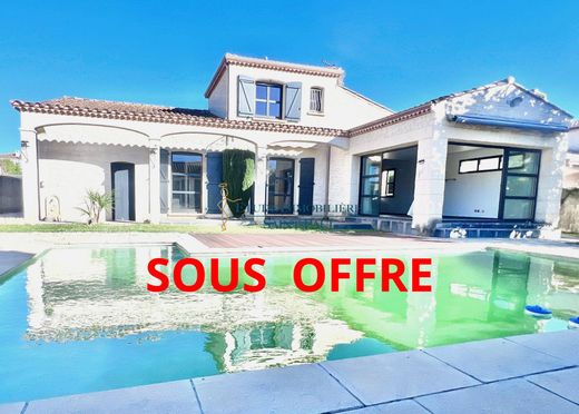 豪宅  Gignac, Hérault