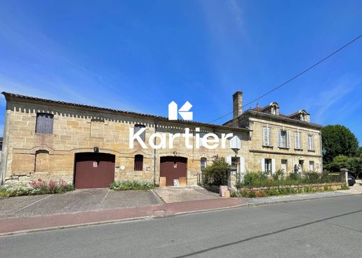 Luxury home in Arveyres, Gironde