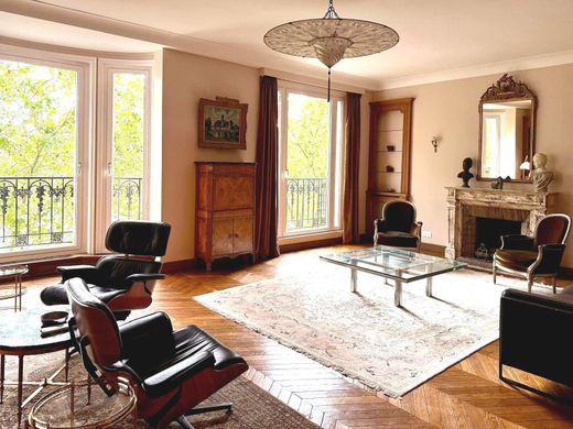 Apartament w La Muette, Auteuil, Porte Dauphine, Paris
